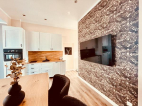 CASA REHSE I Loft-Apartment I kostenlos Parken & WLAN I Self-Check-in I ÖPNV I 65Zoll-TV in Erfurt, Erfurt